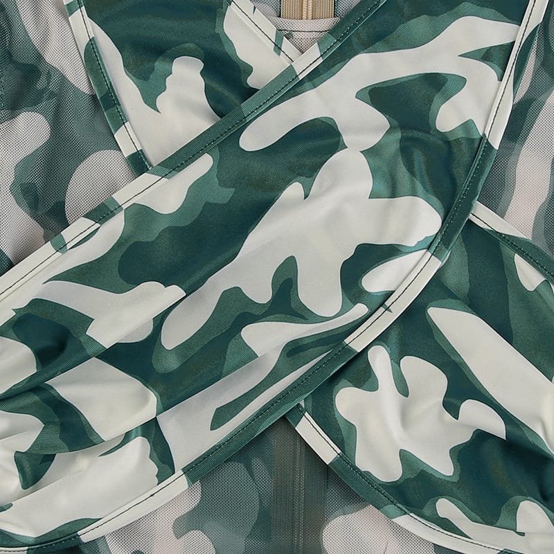 Fashion Women's Printed Halterneck Smocked Jumpsuit - Image 4