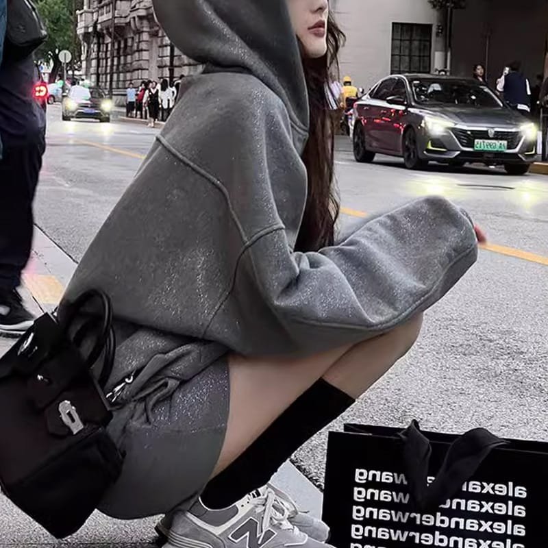 Gray Galaxy Thin And Glittering Hooded Fleece-lined Sweater - Image 4