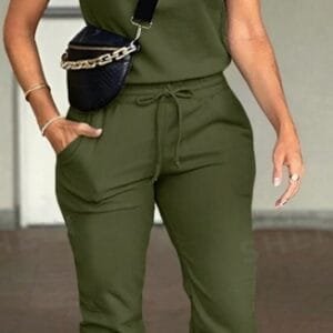 2pcs Women Solid Color Round Neck Short Sleeve Top And Drawstring Pocket Long Pants Casual Suit