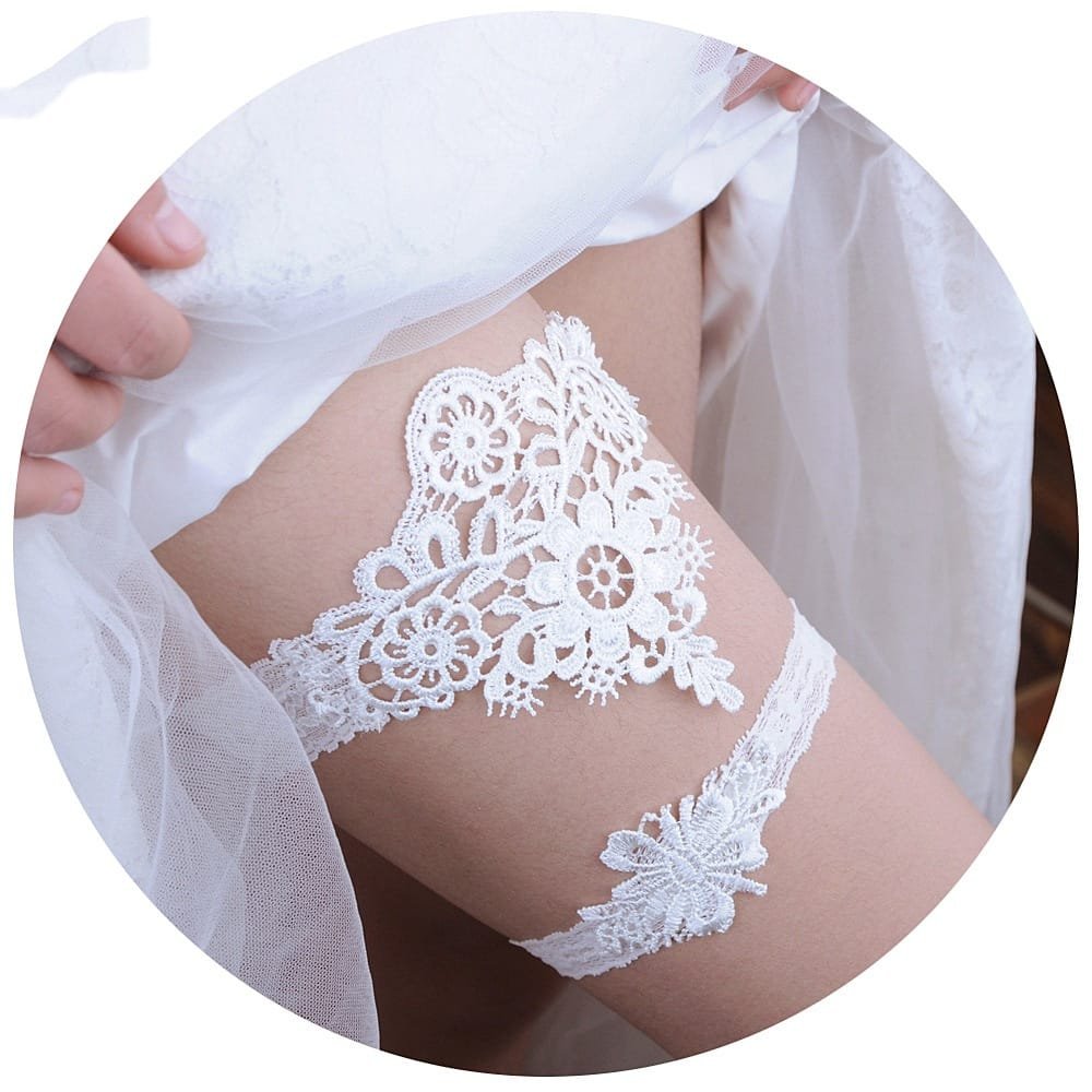Lace Garter Belt Wedding Leg Loop Leg Strap - Image 3