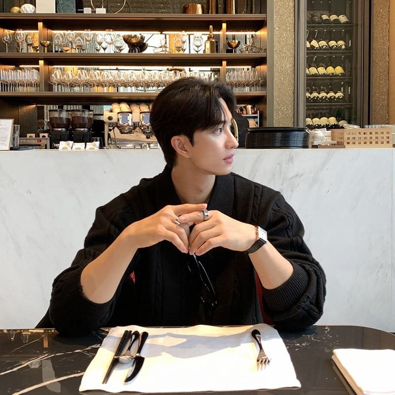 Winter Warm Lapel Sweater Men's Korean Style Handsome High Sense - Image 4