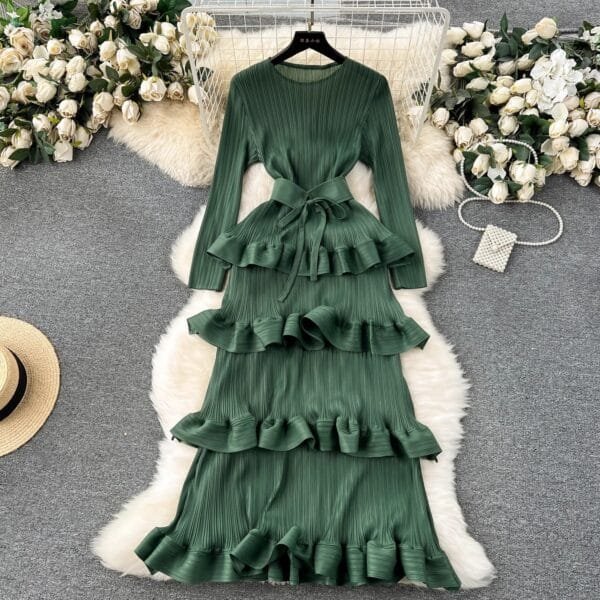 Cake Heavy Industry Pleated Slim Long Dress - Image 7