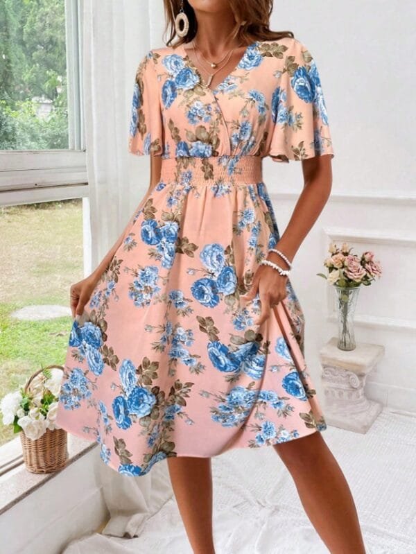 Women's Floral Print Cinching Waist Dress - Image 3