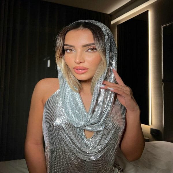 Back Slit Metal Sequins Top Scarf Two-piece Set - Image 10